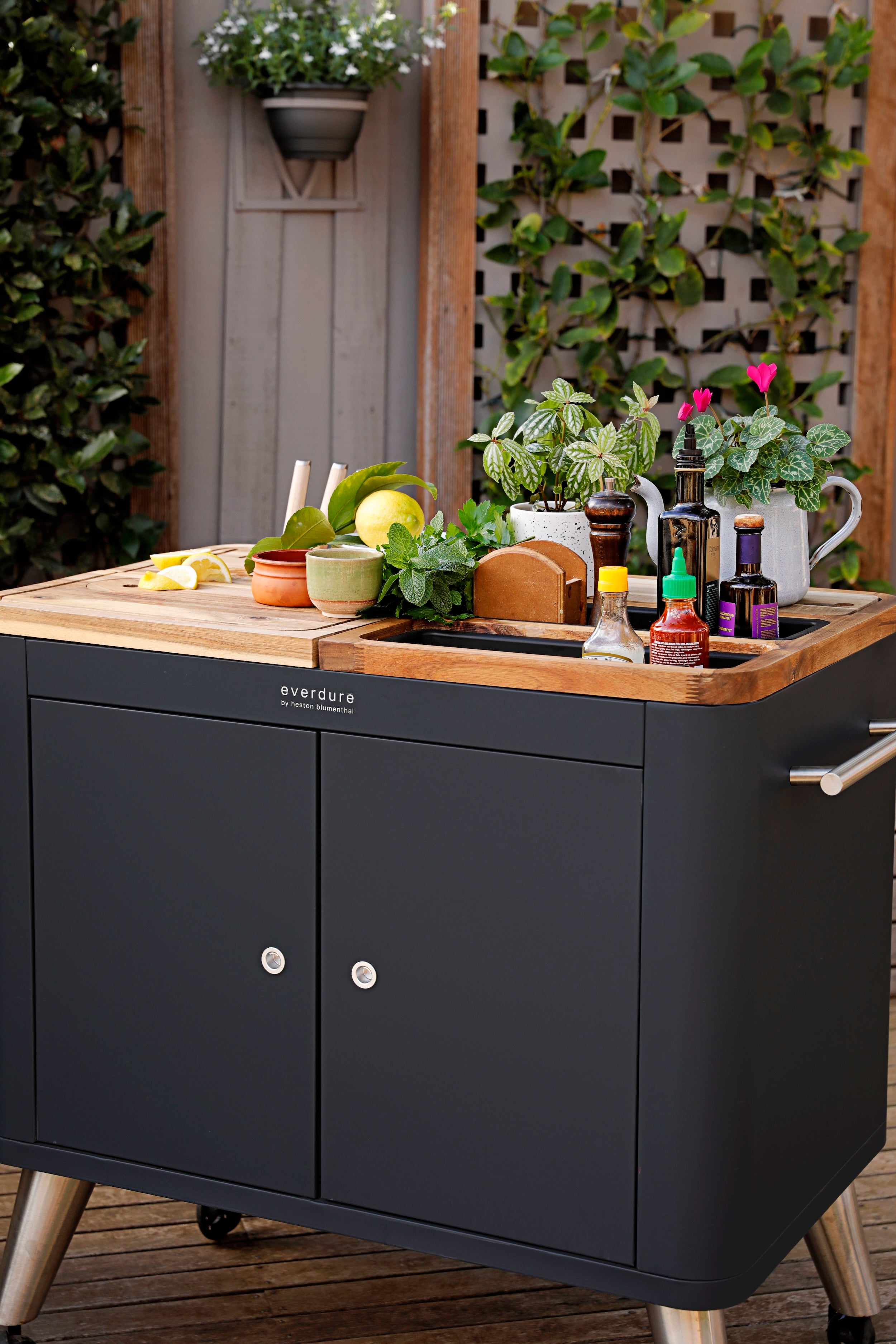 Everdure Mobile Preparation Kitchen - Backyard Livings