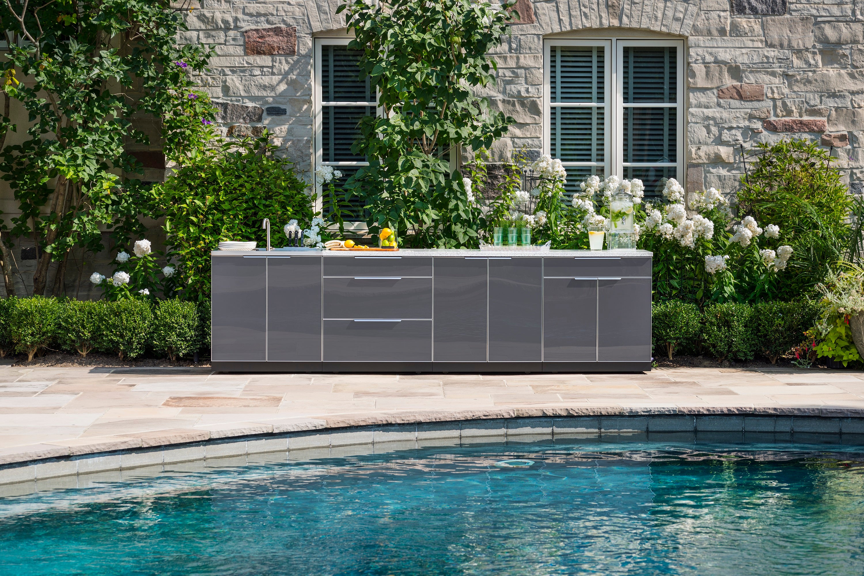 NewAge Outdoor Kitchen Aluminum 6 Piece Cabinet Set with Sink, 3-Drawer, 2-Door and Wall Cabinets