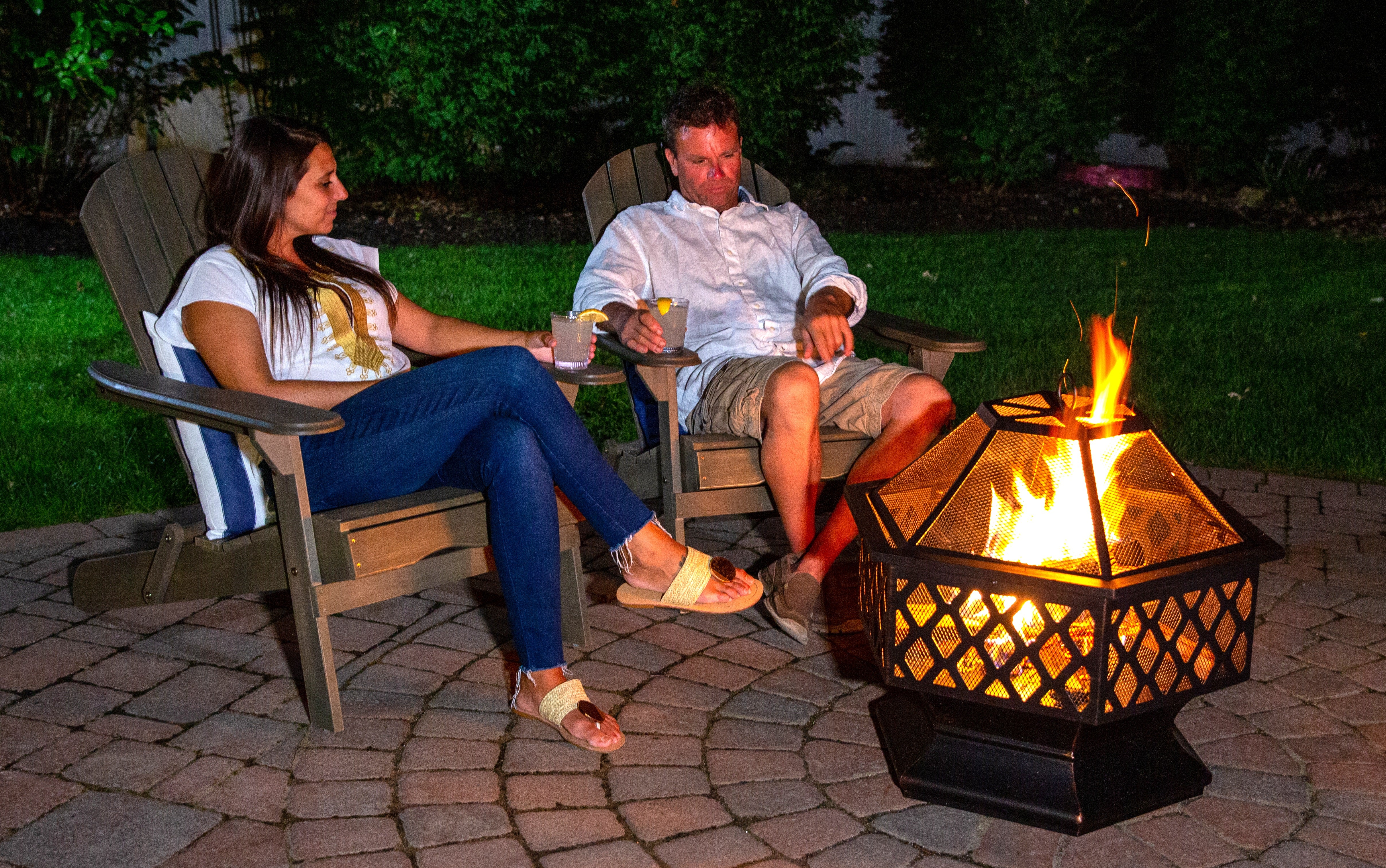Endless Summer Oil Rubbed Bronze Wood Burning Outdoor Fire Pit with La