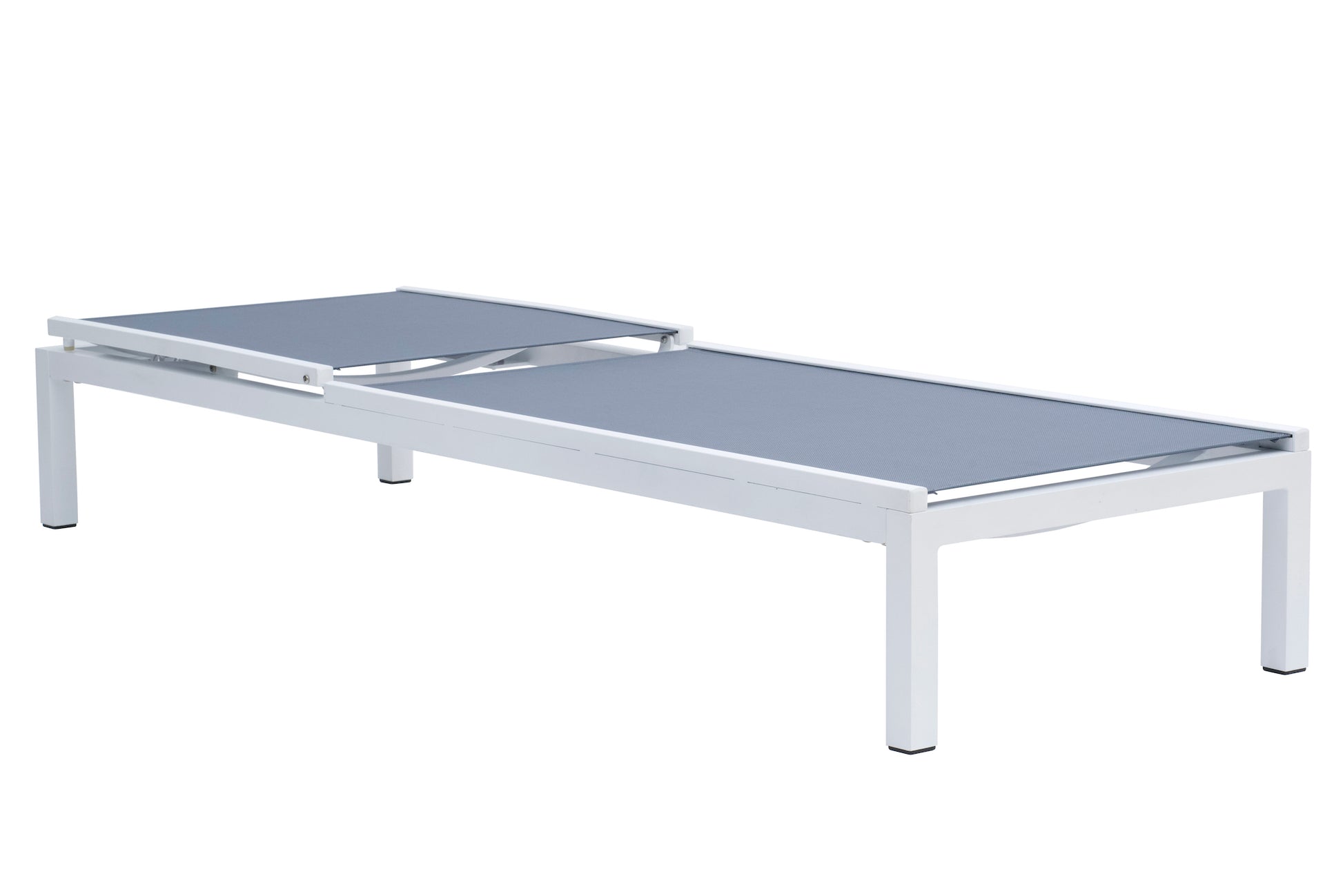 Niki Outdoor Lounger (3 Colors)