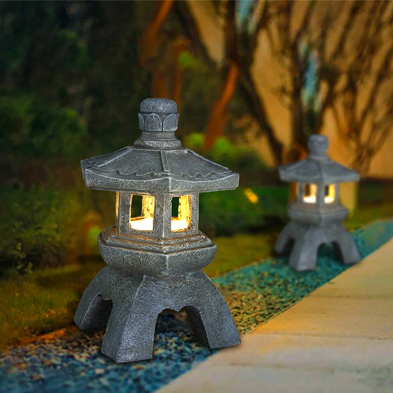 Solar Pagoda Garden Lamp