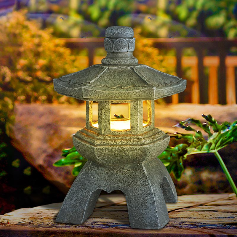 Solar Pagoda Garden Lamp